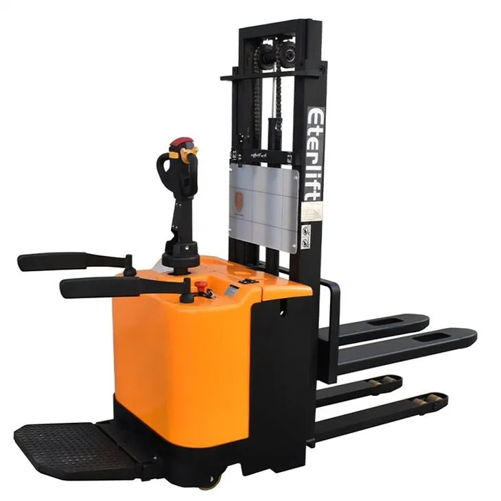 Berdiri di Atas 1500kg Electric Pallet Stacker