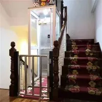 Lift Kursi Roda yang Dapat Diakses