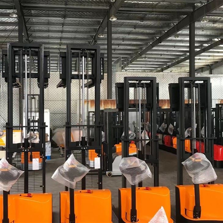 New Pallet Stackers